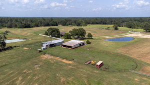 47 Ac Hardwoods East Texas Family Retreat